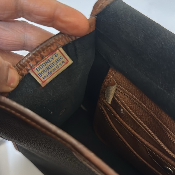 Vintage Dooney & Bourke bag - Picture 8 of 16